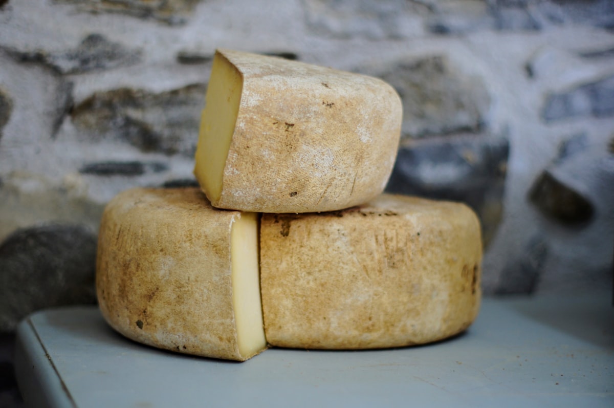 Cheese pull